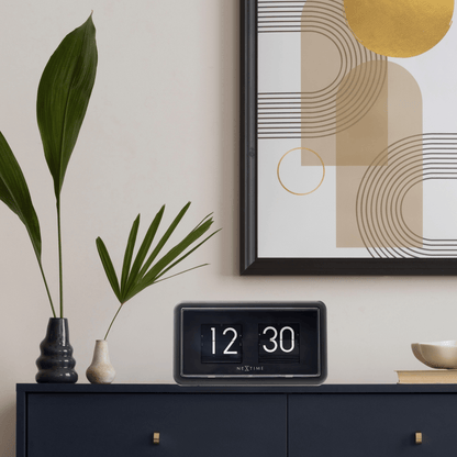 Flip Clock - Table or Wall Clock - 18x10x7cm
